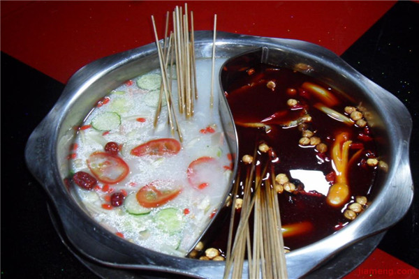 麻辣烫加盟多少钱