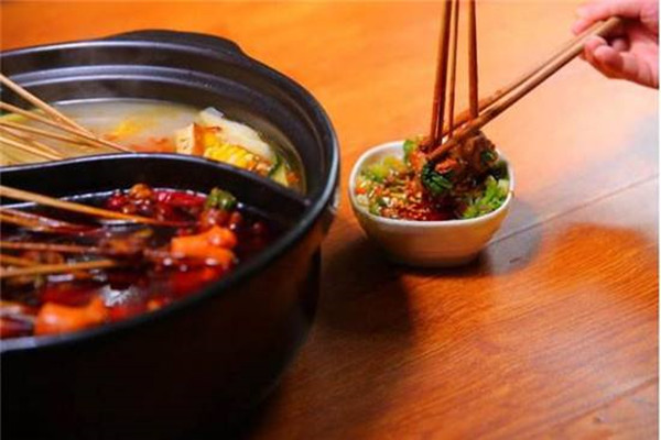 砂锅串串香加盟店抉择
