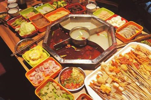 洪七公吃串串