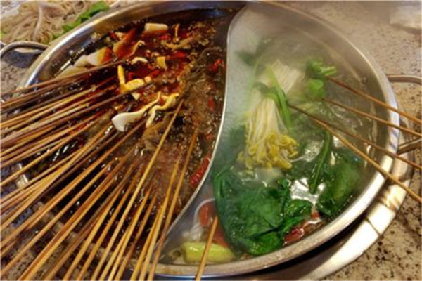 四川串串香加盟