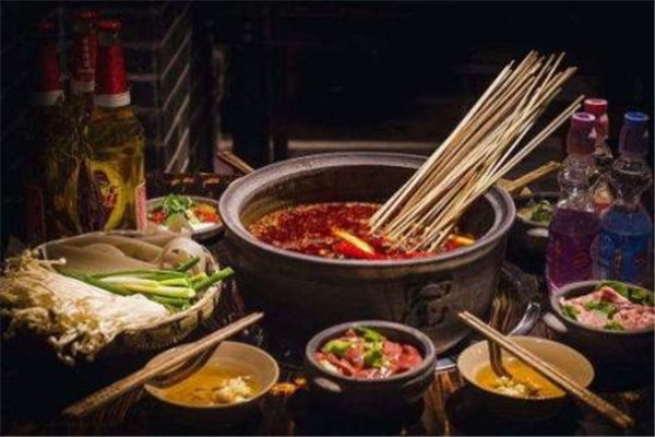 砂锅串串香加盟