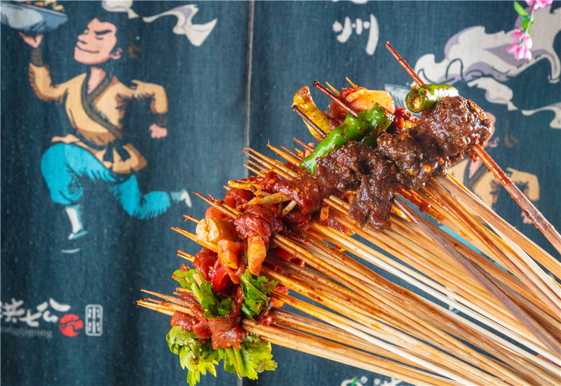 ​重庆串串香加盟选择哪家比较好？